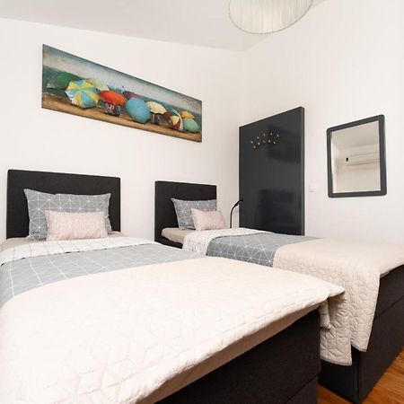 Apartment Gaia Labin  Bagian luar foto